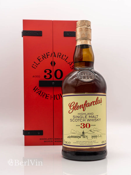 Whisky Glenfarclas 30 Jahre Single Malt Scotch Whisky mit Verpackung Frontansicht