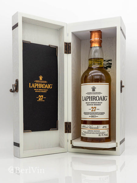 Whisky Laphroaig 27 Jahre Islay Single Malt Scotch Whisky mit Verpackung geöffnet Frontansicht